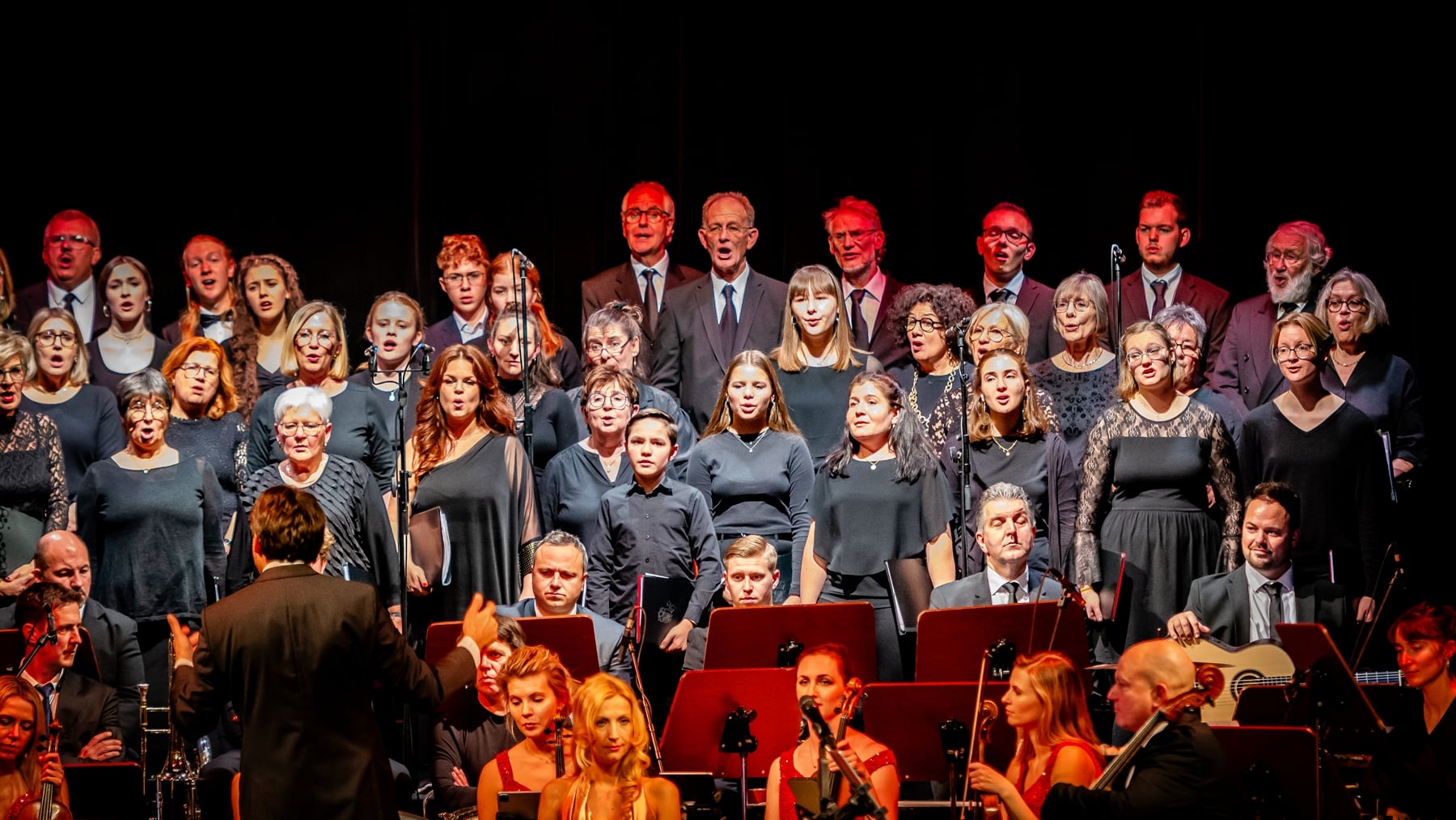 ADESTE FIDELES – Parktheater Augsburg – 19:30 Uhr